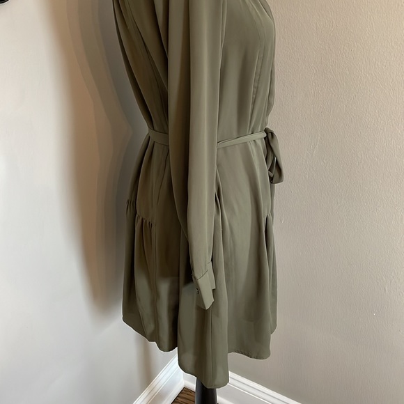 Banana Republic dress with pockets - Picture 5 of 9